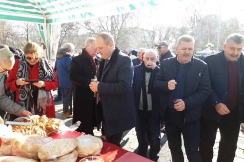 ШЕСТНАДЕСЕТИ ПРАЗНИК НА ВИНОТО И ВИНОПРОИЗВОДСТВОТО „ПЪРВОМАЙ 2020”